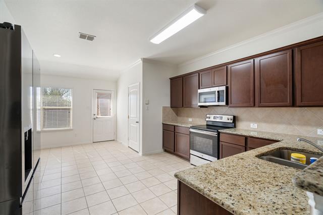 Building Photo - 9116 Wild Rose Ln