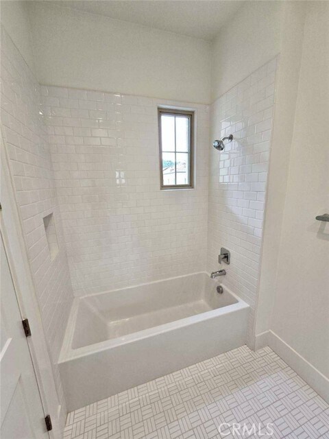 Building Photo - 115 Bozeman