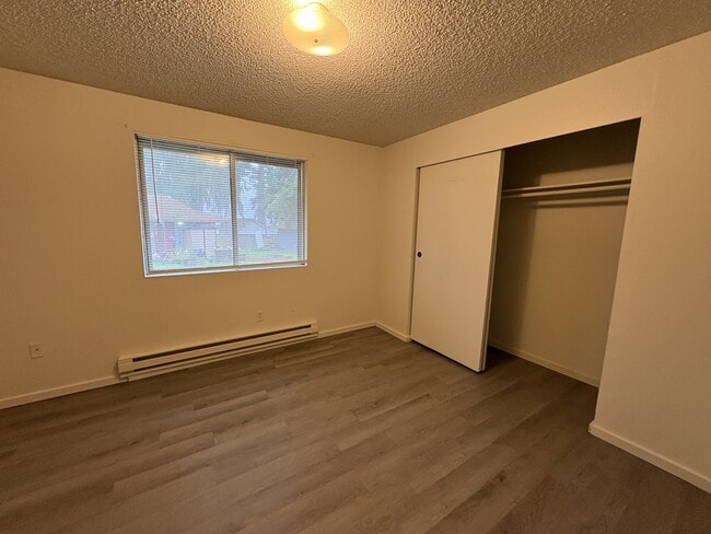 Building Photo - 7743 Pacific Ave SE