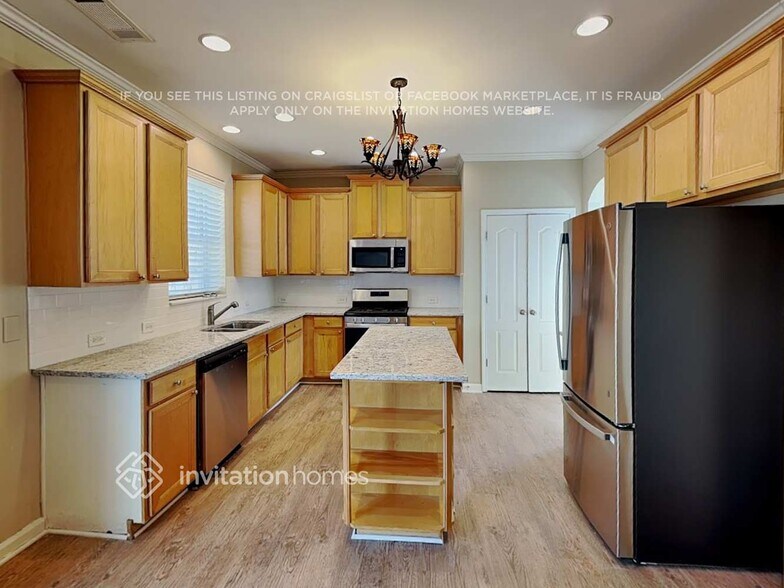 Building Photo - 429 Simonton Oak Ln SE