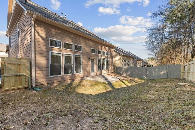 Building Photo - 3476 Harvest Ridge Ln NE