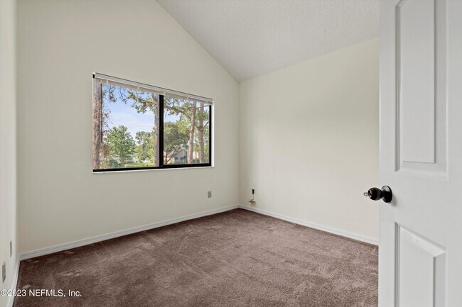 Building Photo - 10538 Broomsedge Ct