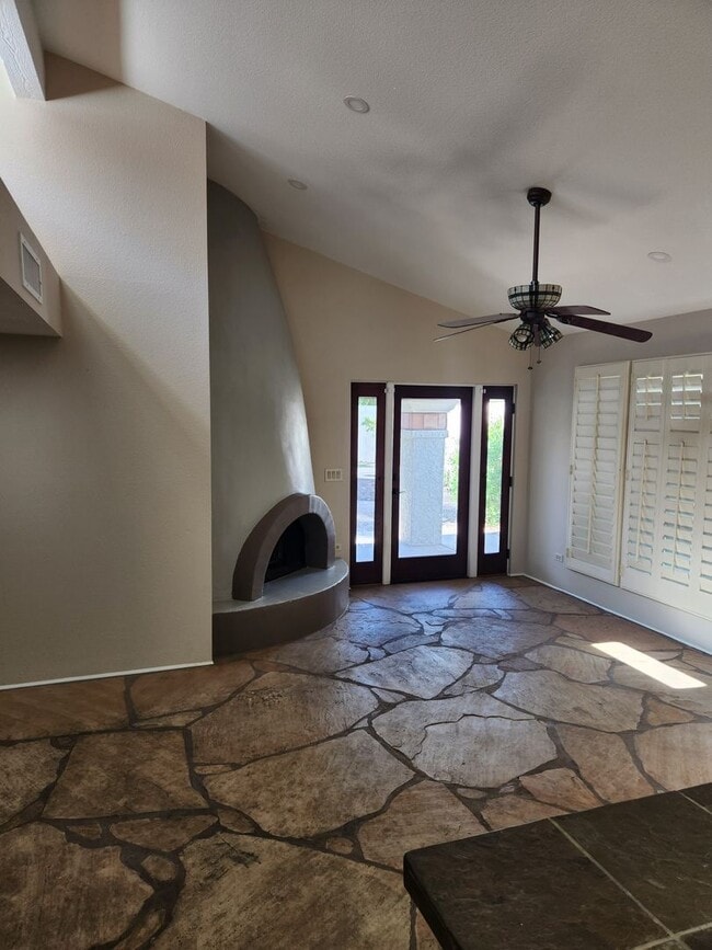 Building Photo - 4615 E Monte Way