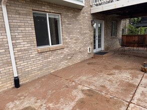 Building Photo - 1 Bedroom 1 bathroom basement unit in Erie.