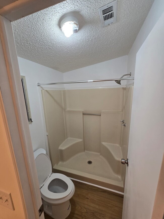 Building Photo - 8513 Redbay Ct