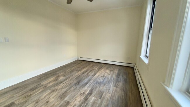 Building Photo - 668-670-670 John F. Kennedy Blvd