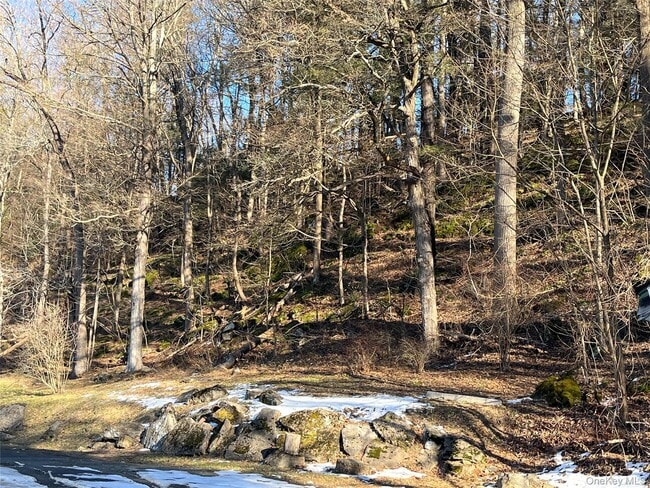 Building Photo - 2694 US-9W