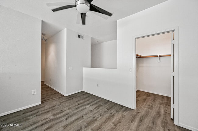 Building Photo - 435 W Rio Salado Pkwy