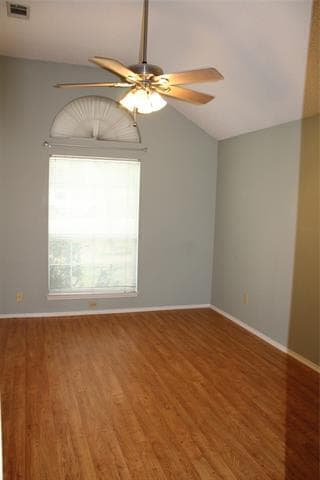 Building Photo - 1108 Holly Dr