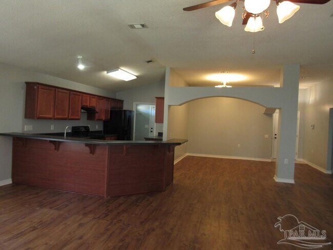 Building Photo - 2310 Tall Oak Dr