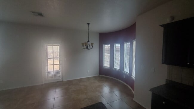 Building Photo - HOME FOR RENT ON THE EASTSIDE