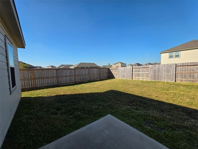 Building Photo - 5903 Grantgrala Dr