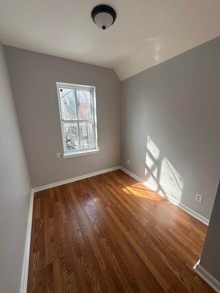 Building Photo - 1426 Madison Ave