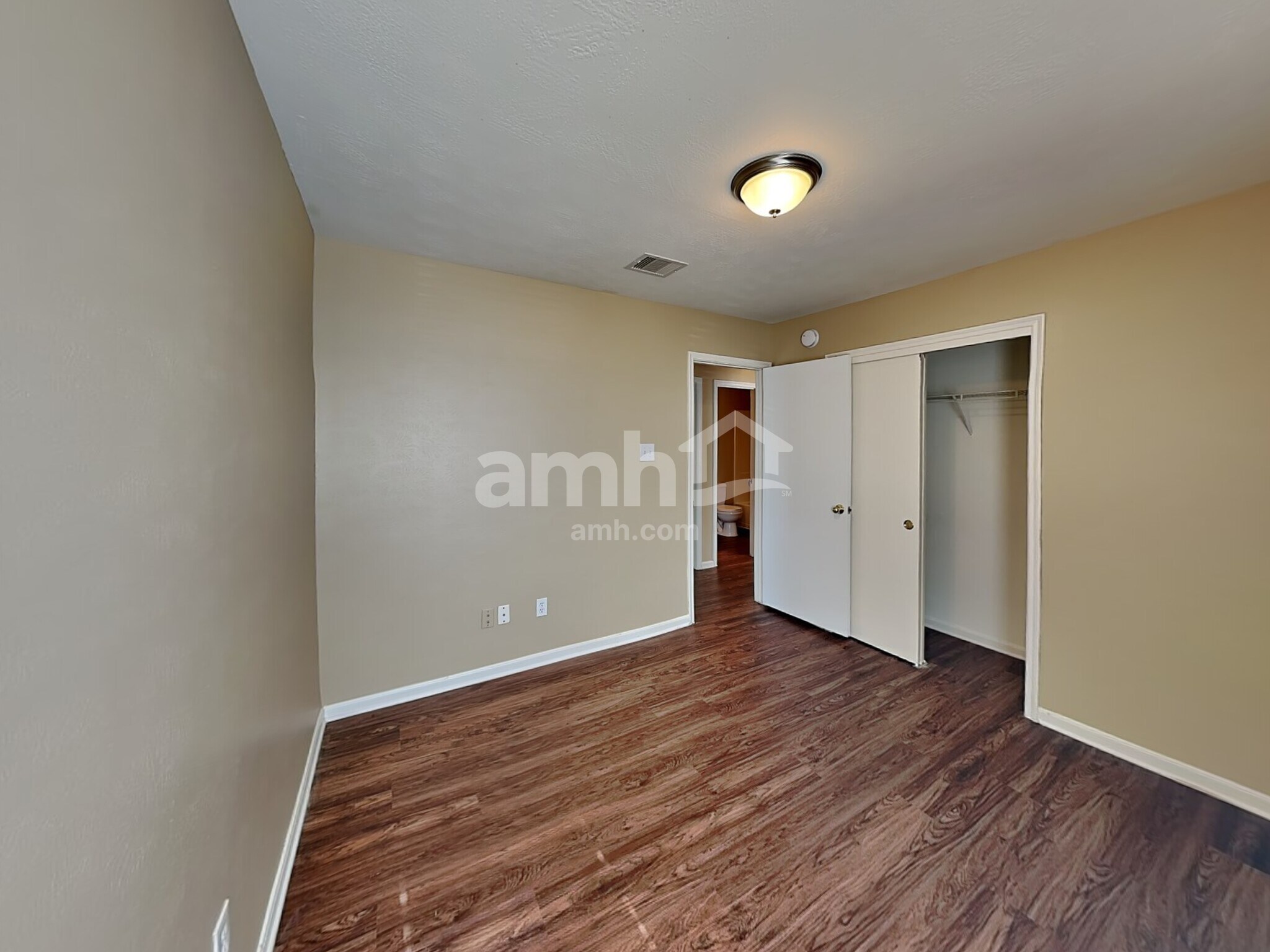 Building Photo - 7407 Tonsley Springs Dr