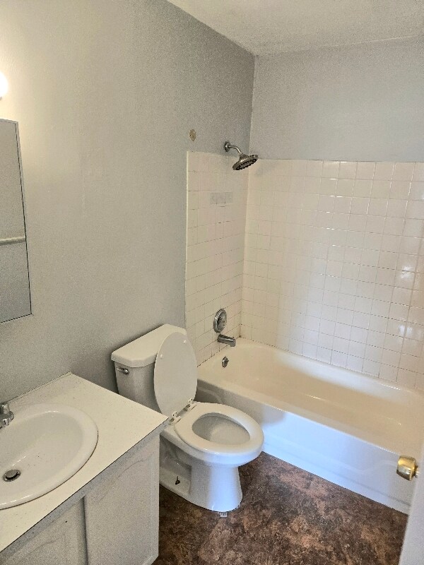 Building Photo - 7037 Paxton Rd