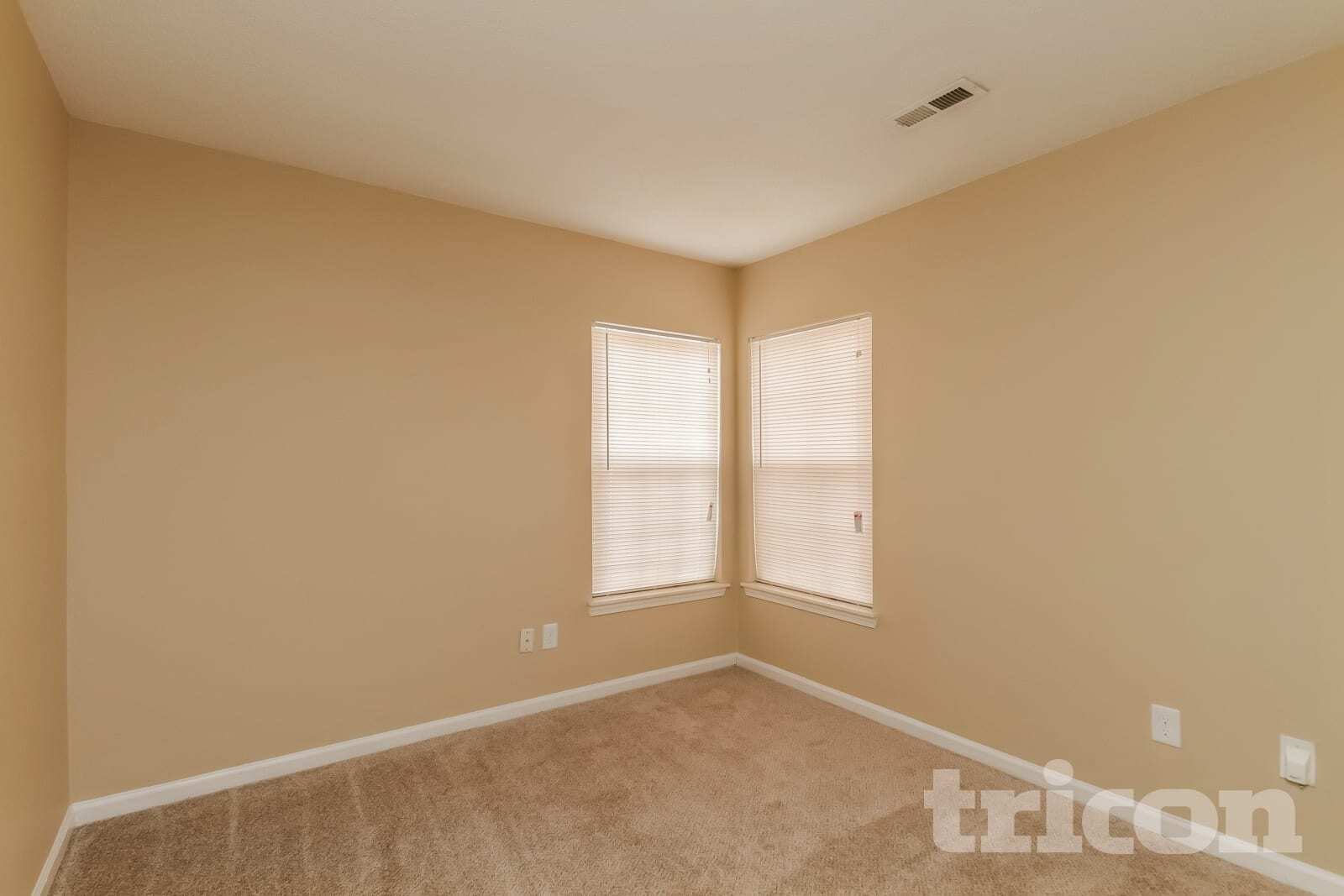 Building Photo - 9205 Rotherham Ln