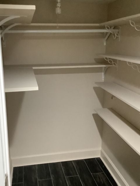 Building Photo - 3027 Shannon Dr