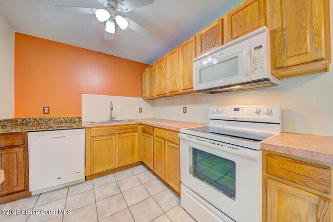 Building Photo - 165 Virginia Rd