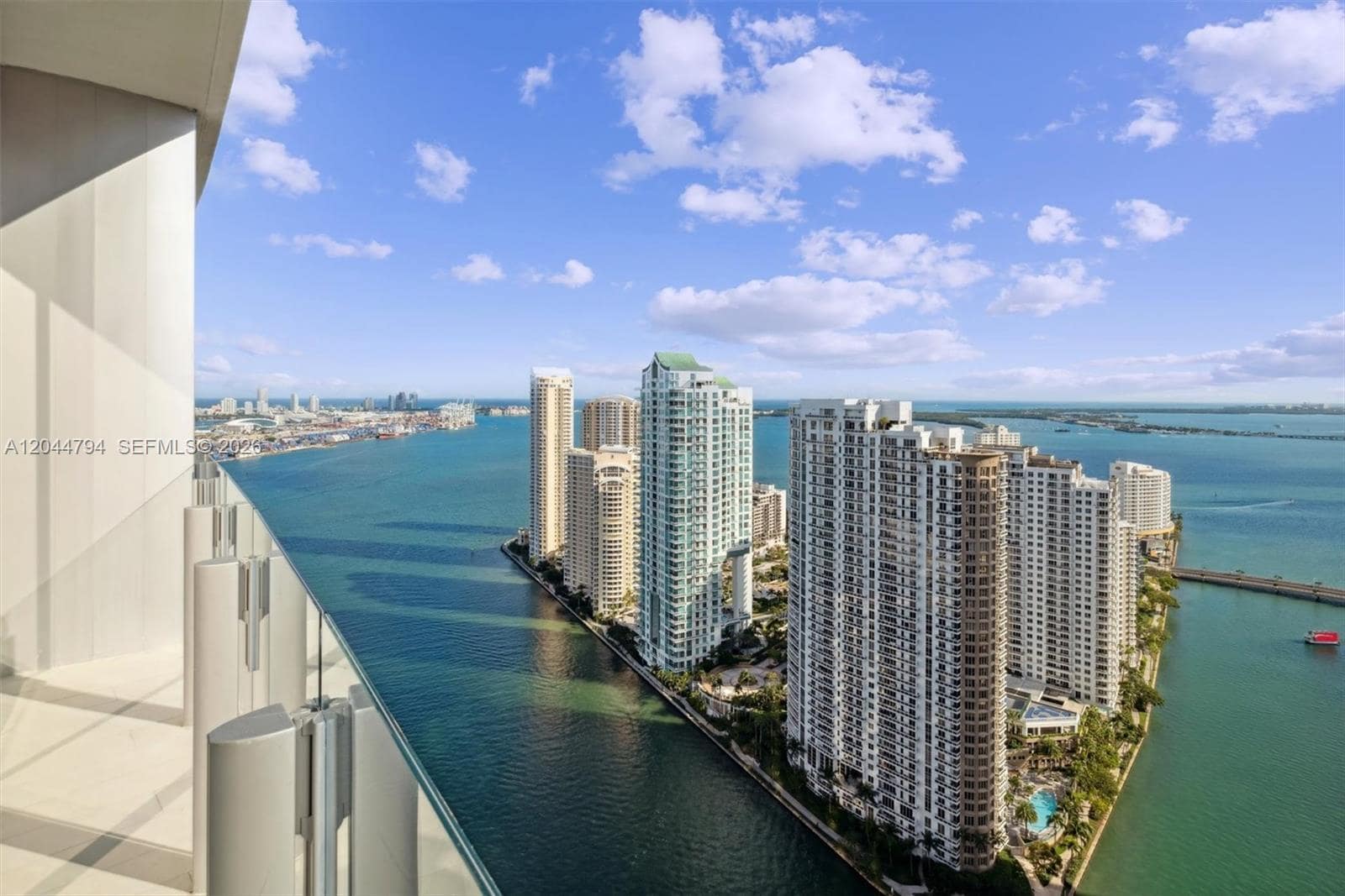 Building Photo - 300 Biscayne Boulevard Way