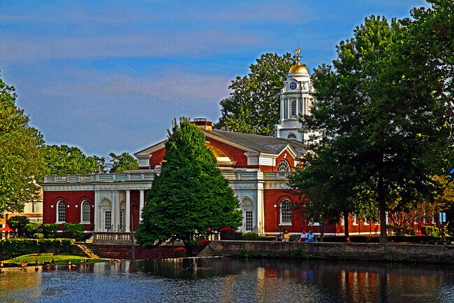 Building Photo - 80 Cherry St