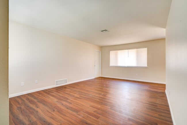 Building Photo - 8311 Raintree Ave