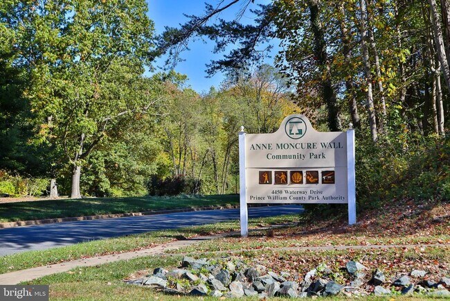 Building Photo - 5111 Lands End Ct