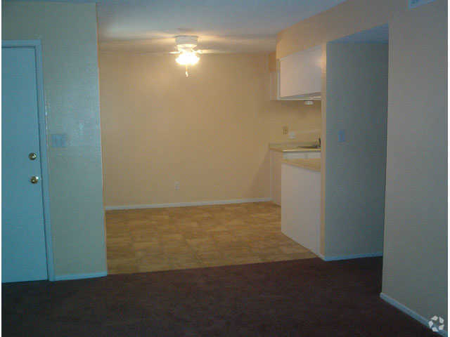Dining Room - 13250