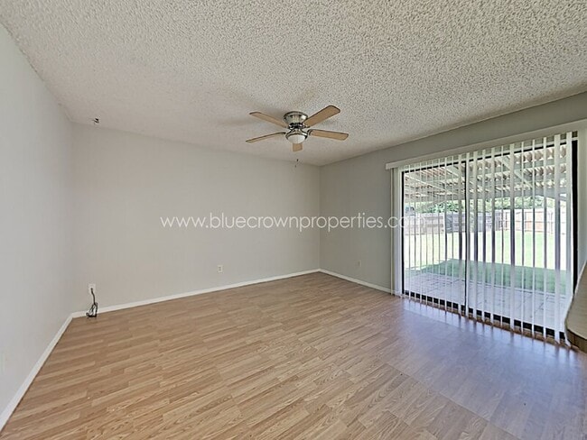 Building Photo - 4202 Glenlawn Ct