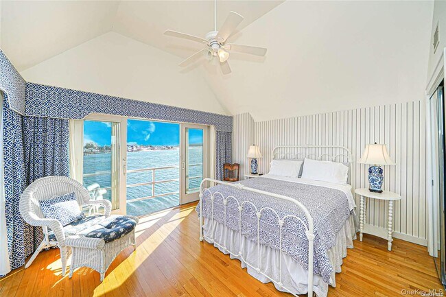 Building Photo - 40 Stirling Cove