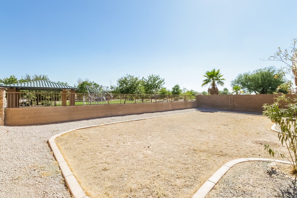 Building Photo - 3229 W Alta Vista Rd