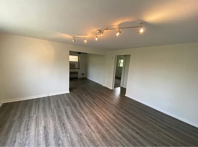 Building Photo - 3672 Brotherton Rd