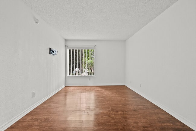 Building Photo - 5700 Etiwanda Ave