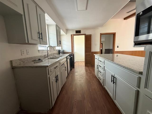 Building Photo - 1817 Belden St