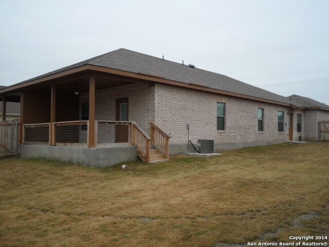 Building Photo - 210 Stone Gate Dr