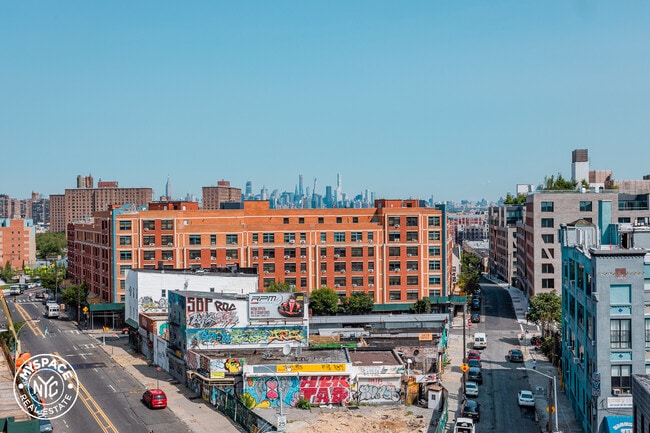 Building Photo - 618 Bushwick Ave