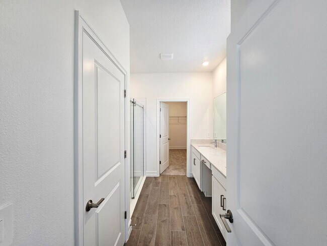 Building Photo - Annual Rental in Stonegate Preserve – Brand-New 3 Bedroom, 2.5 Bath Home with Loft, Main-Level Pr...