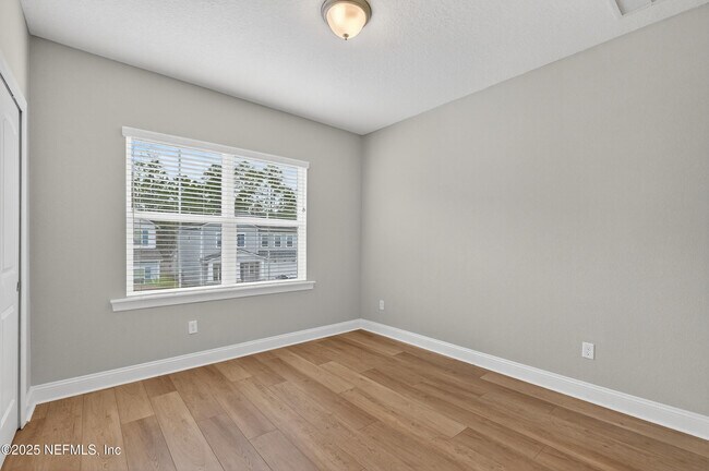 Building Photo - 105 Wye Rd