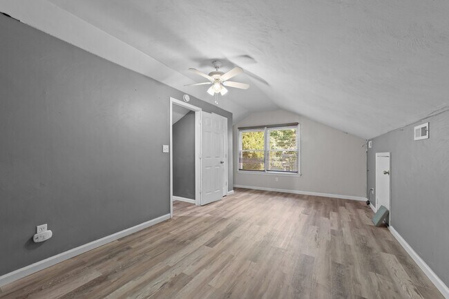 Building Photo - 435 Currituck Dr