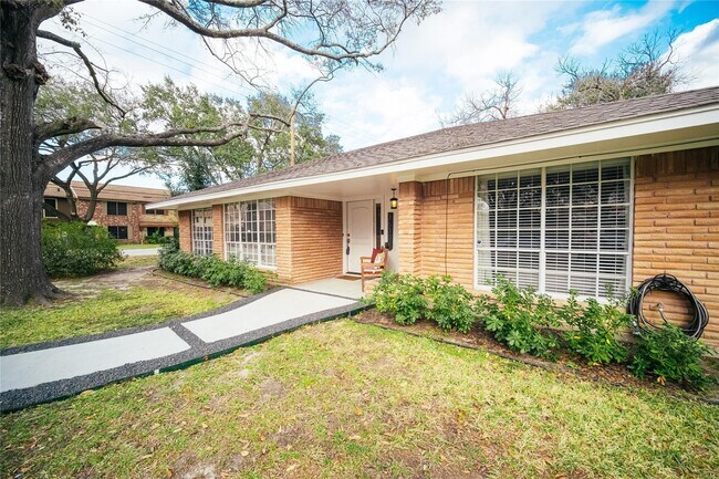 Building Photo - 3630 Zoch Ln