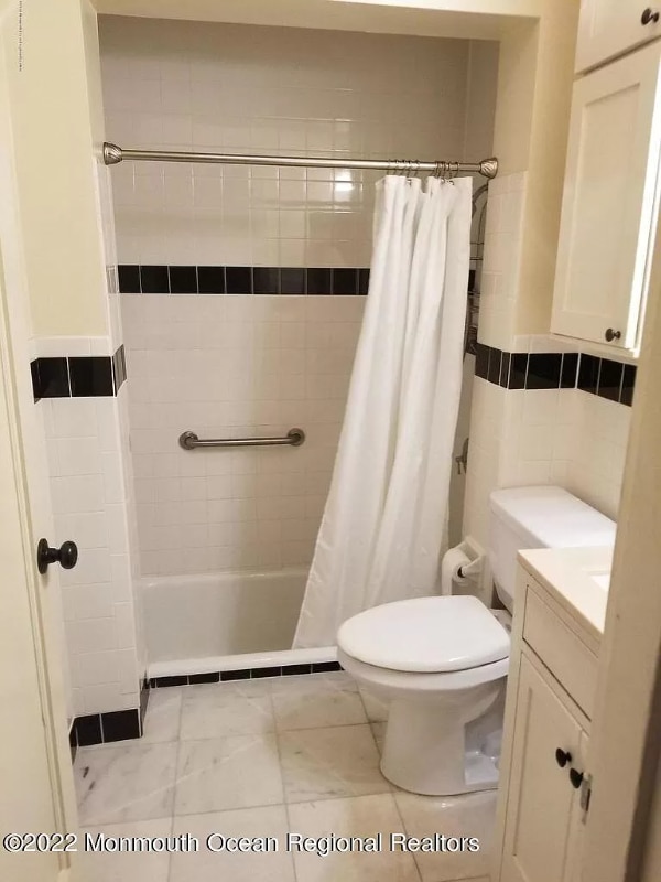 Building Photo - 1700 Webb St