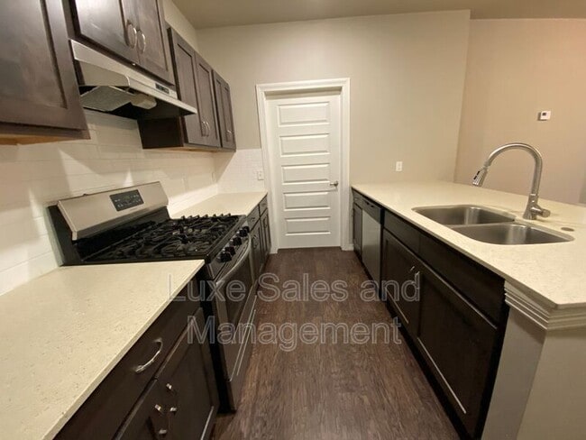 Building Photo - 2149 Camino Del Plaza Ln