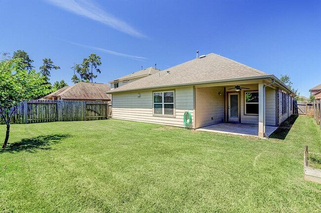 Building Photo - 24131 McKinzie Ridge Dr