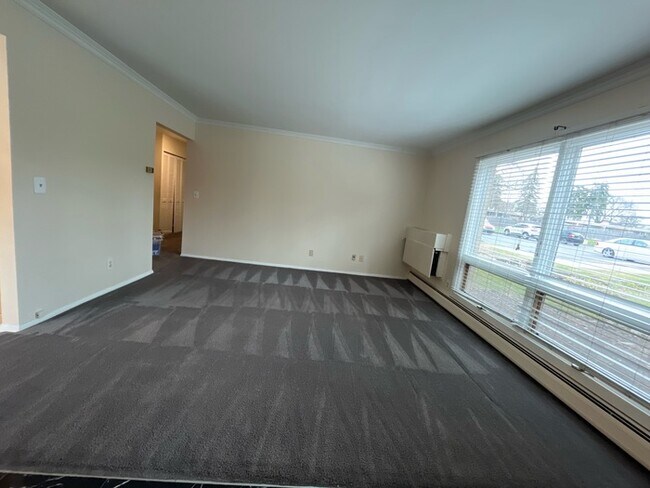 Building Photo - 1515 Cherboneau Pl