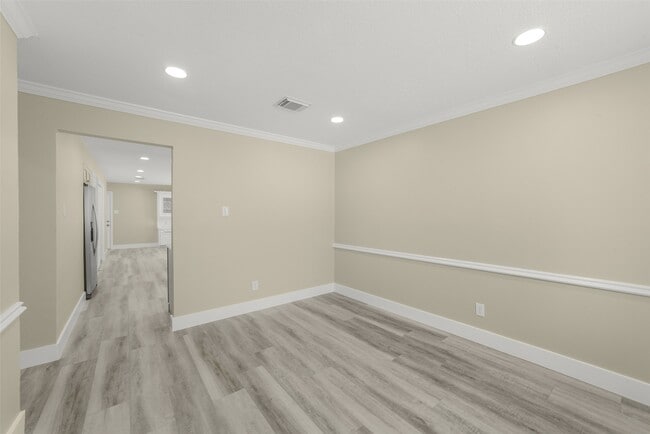 Building Photo - 4138 Club Valley Dr