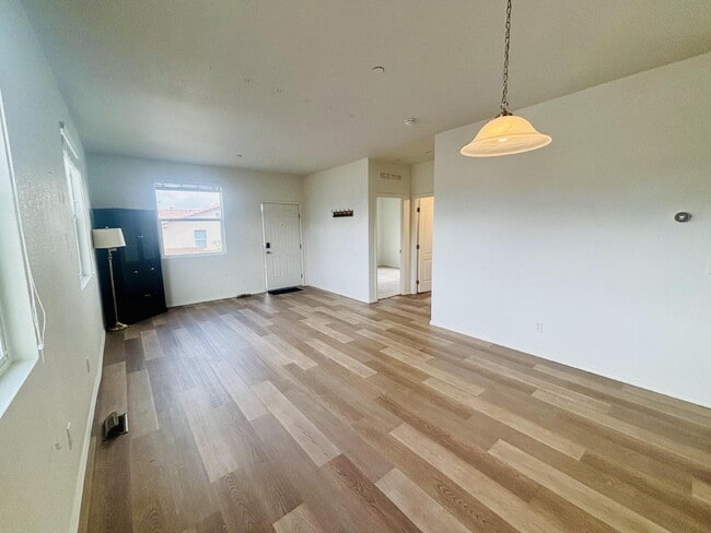 Building Photo - Fantastic Views of San Jacinto and Palm Springs