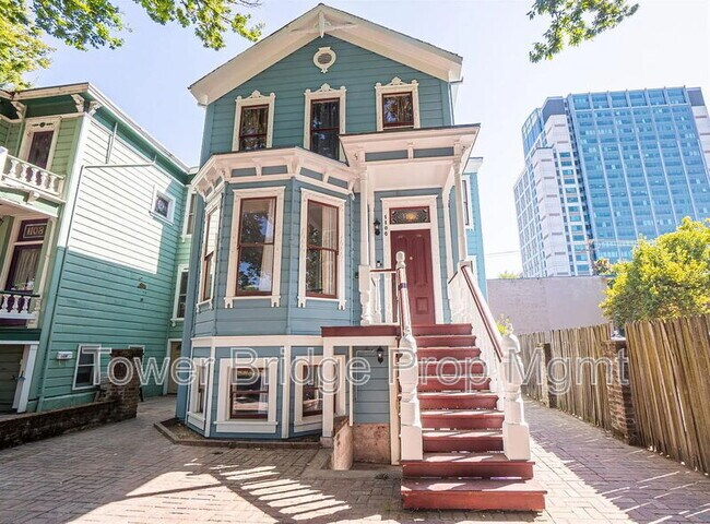 Building Photo - 1106 G St