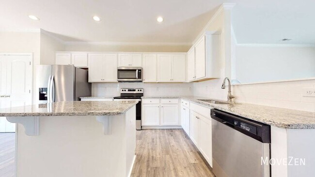 Building Photo - 16 Engelmann Ct