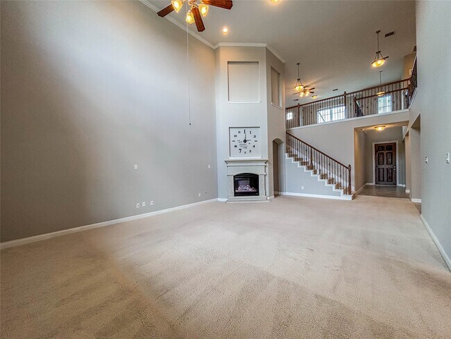 Building Photo - 25639 Kearsley Dr
