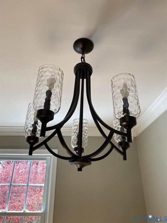 Building Photo - 746 St John Saint