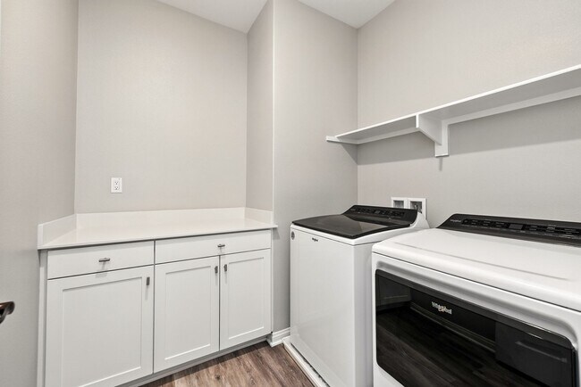 Building Photo - 3459 Aspen St